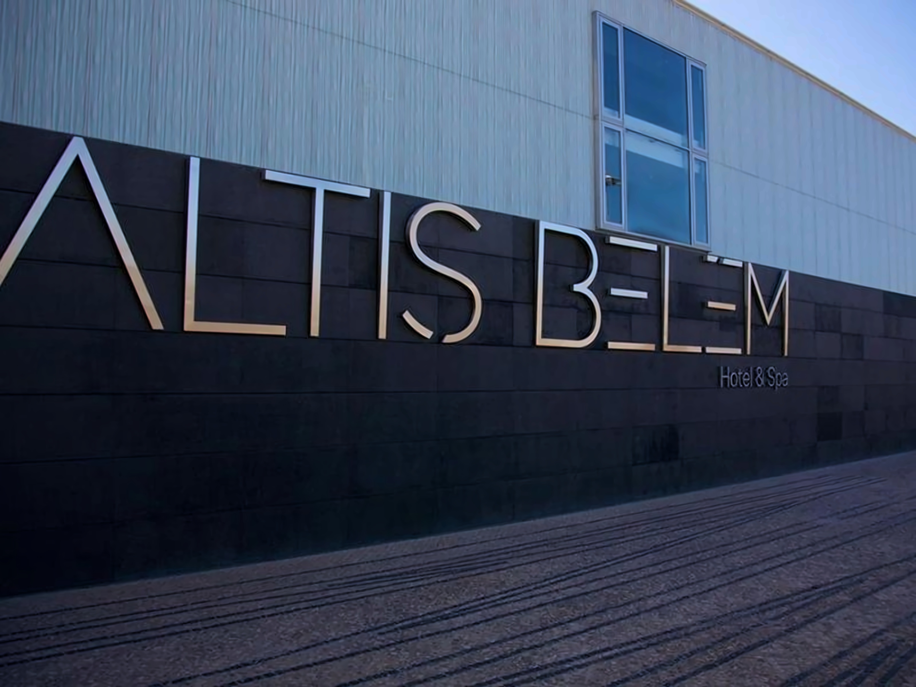 Altis Belem Hotel & Spa Лиссабон Португалия photo, price for the ...