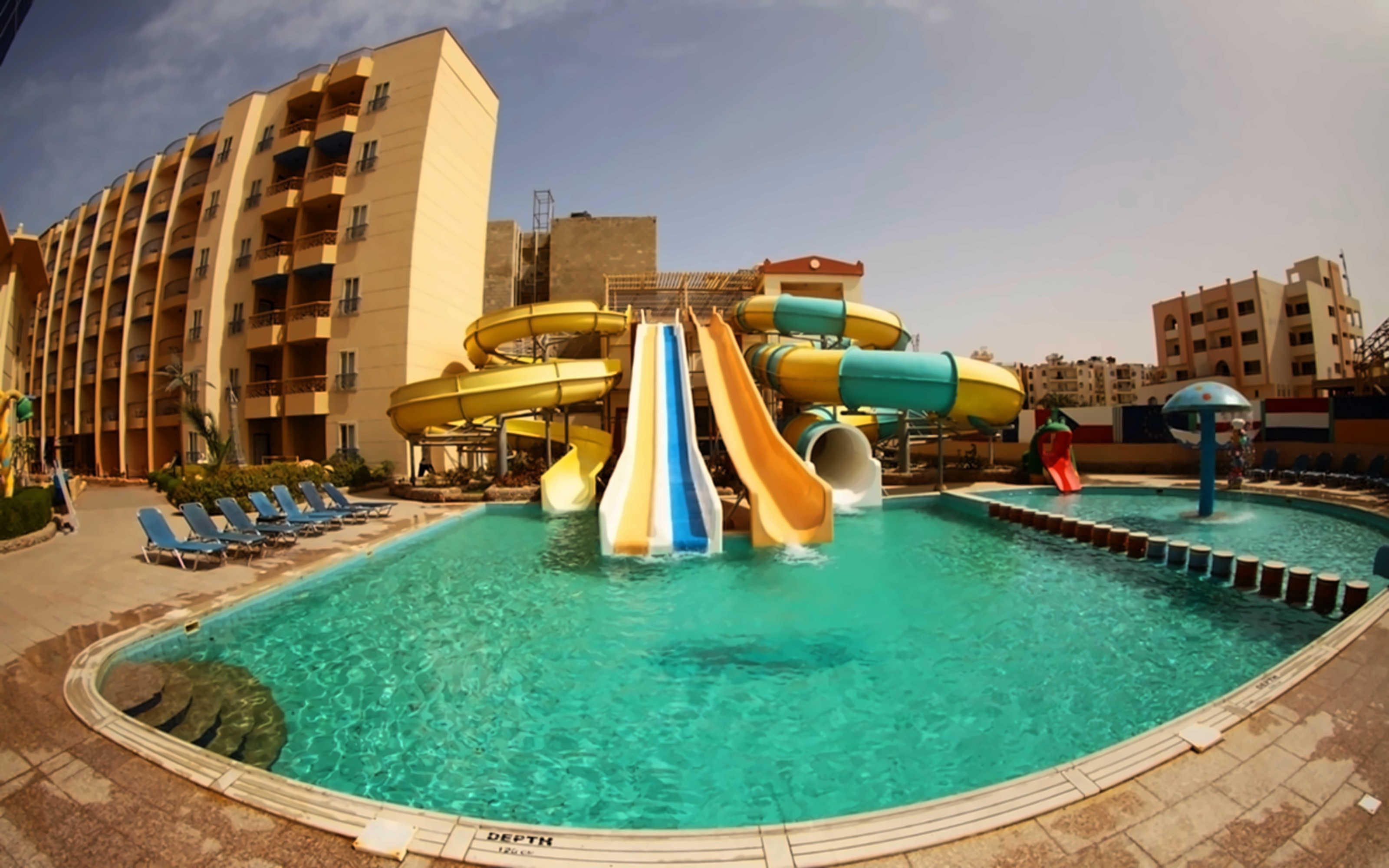 King tut aqua отзывы. Sphinx Aqua Park Beach Resort 4 Египет Хургада. Отель сфинкс аквапарк Бич Резорт Хургада. Отель Египет Sphinx Beach Resort 5. Sphinx Aqua Park Beach Resort 4 5 Хургада.