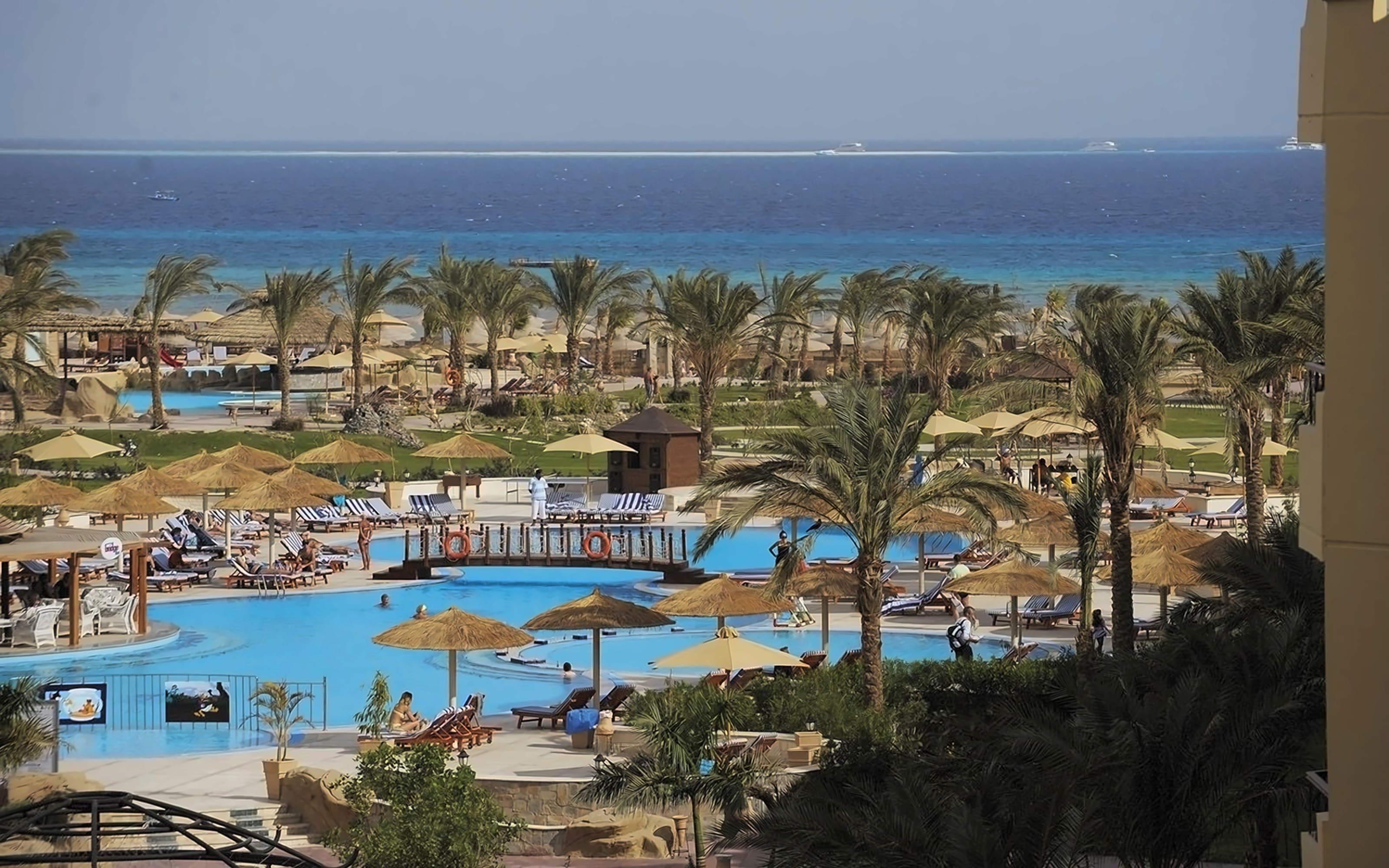 Amwaj beach club resort. Albatros Beach Club Abu Soma 5. Albatros Beach Club 5*. Египет Альбатрос Абу сома. Альбатрос Бич клаб Хургада.