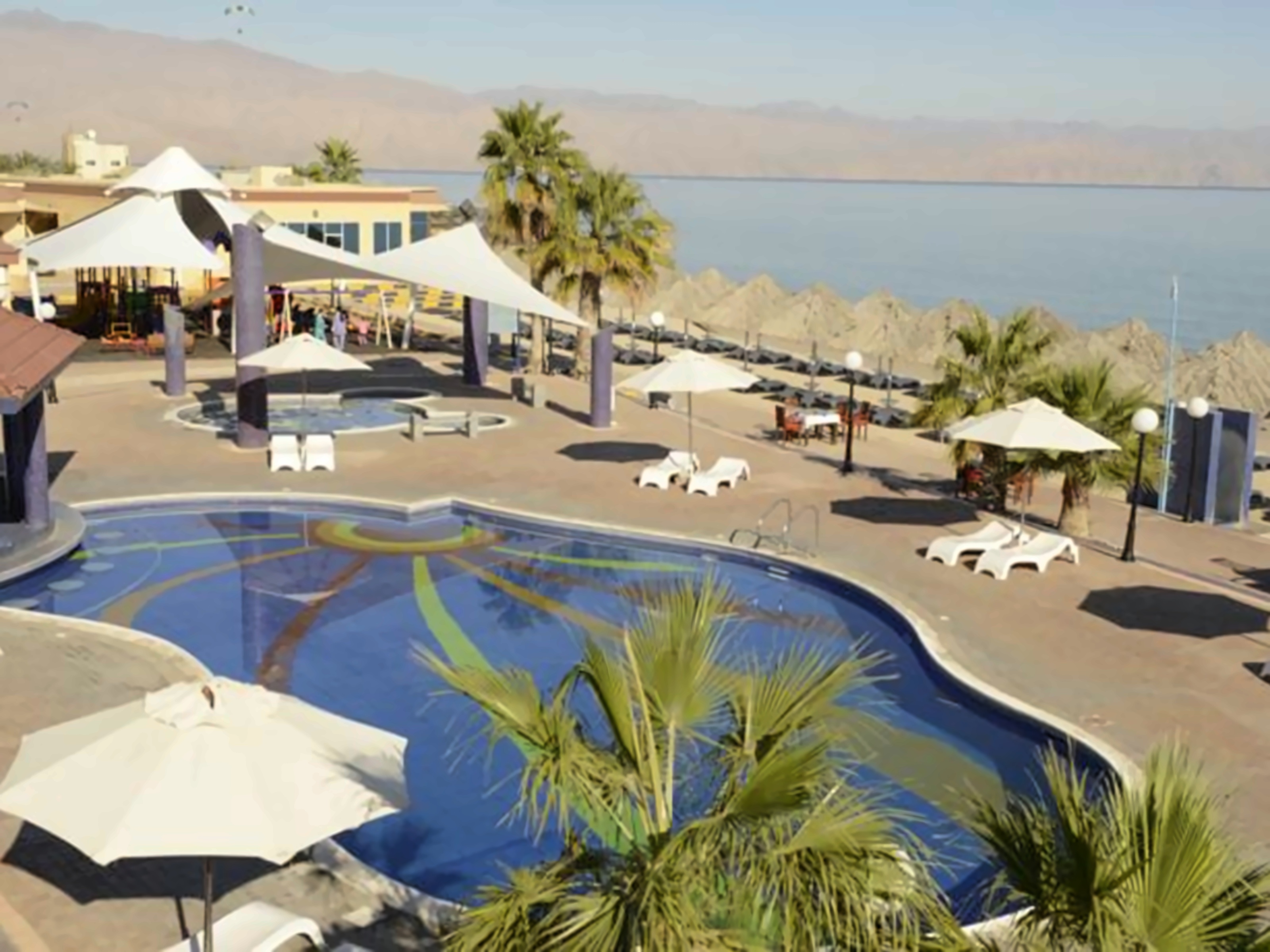 Royal beach hotel fujairah. Royal Beach Фуджейра. Royal Beach Hotel Resort 4. Royal Hotel Фуджейра.