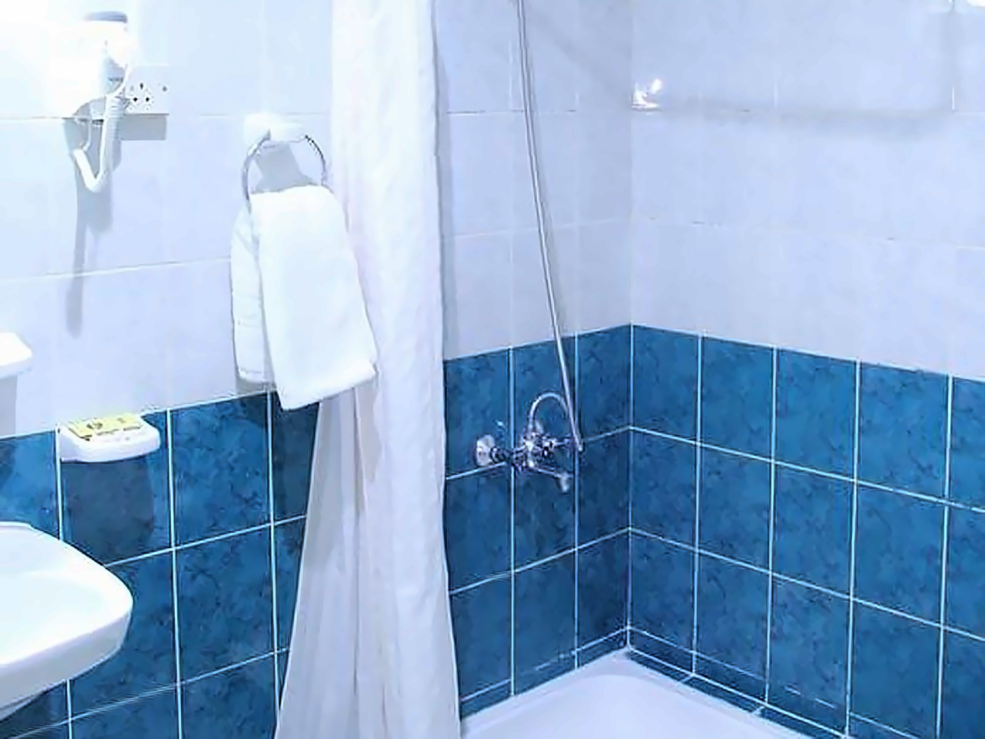 Royalton Hotel Dubai Deira UAE photo, price for the vacation from